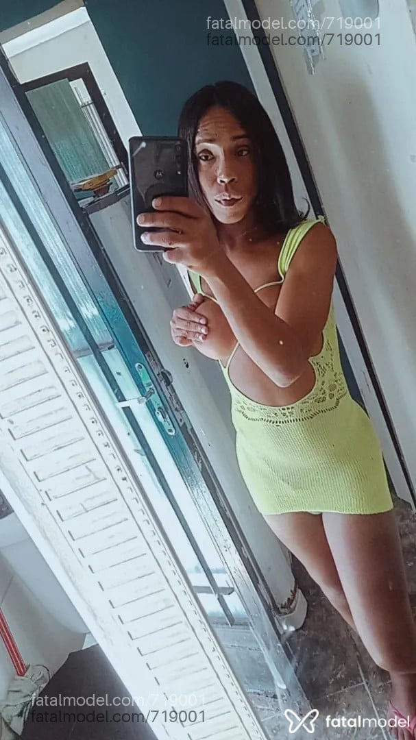 Acompanhante travesti morena (o) de olhos pretos - Lavínia dotacat