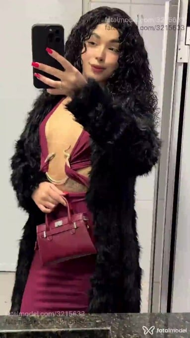 Acompanhante mulher morena (o) de olhos castanhos - Mariana