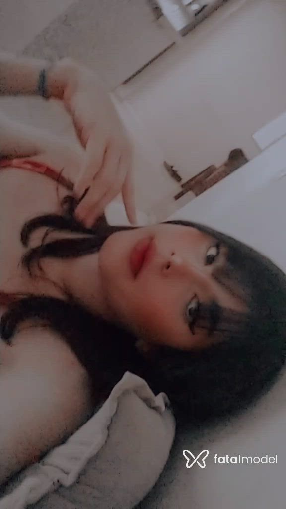 Acompanhante mulher trans com cabelo castanho de olhos castanhos - Mirla Valentina