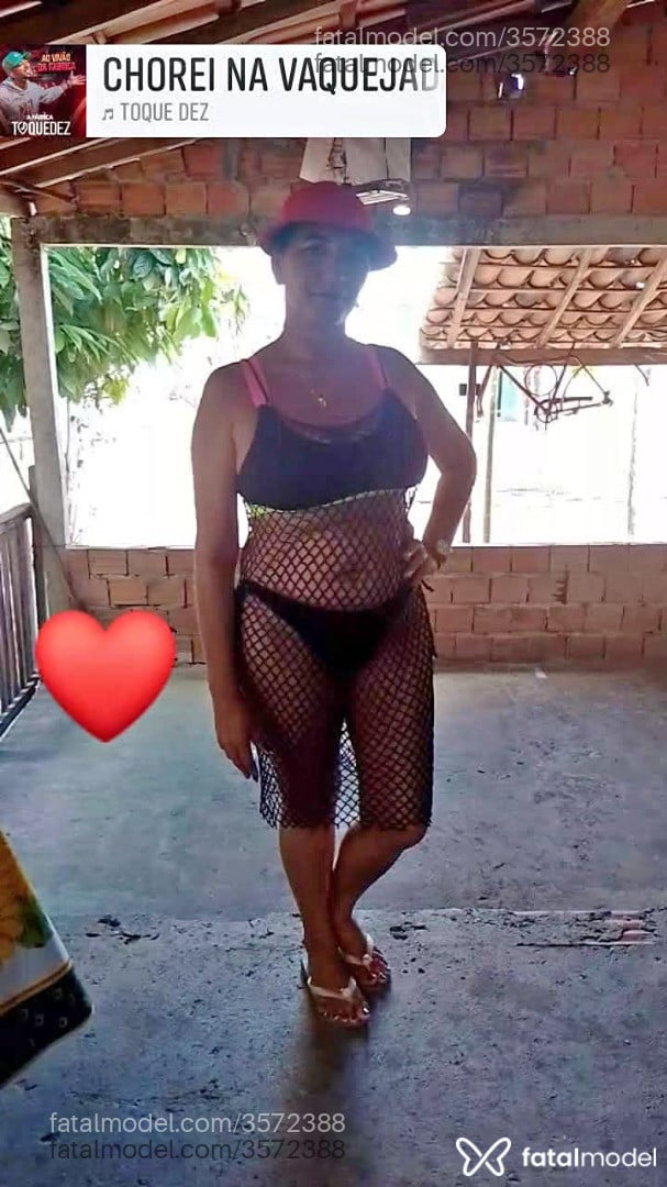 Acompanhante mulher ruiva (o) de olhos castanhos - Paixao Acompanhante mulher ruiva (o) de olhos castanhos - Paixao