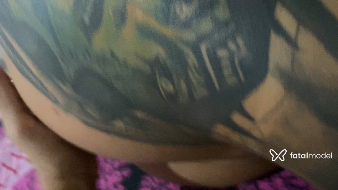 Acompanhante mulher morena (o) de olhos castanhos - Garota vip
