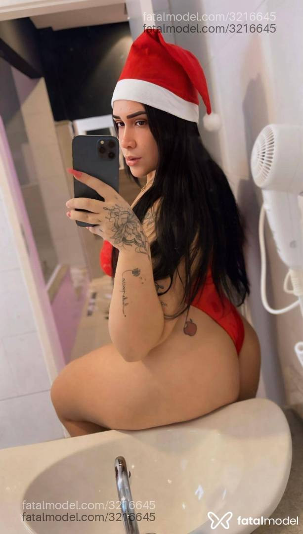 Acompanhante mulher morena (o) de olhos mel - Laís Fonseca Acompanhante mulher morena (o) de olhos mel - Laís Fonseca