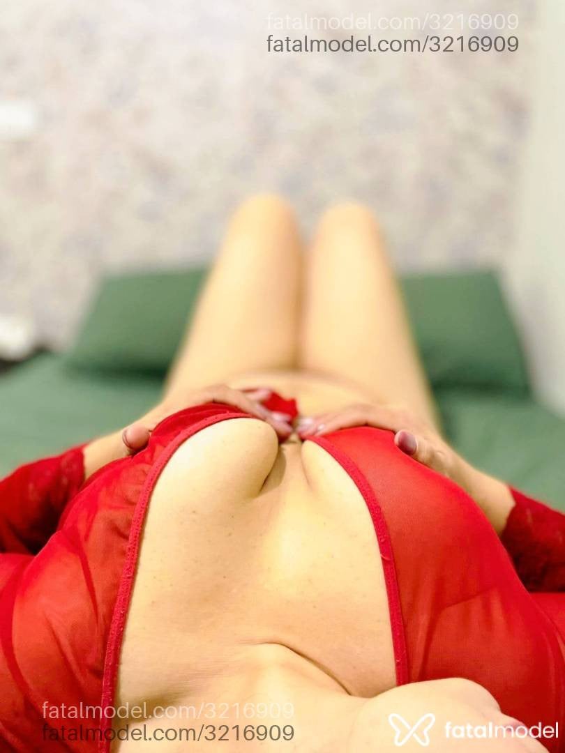 Acompanhante mulher morena (o) de olhos pretos em Maringá - Paty Bitencourt