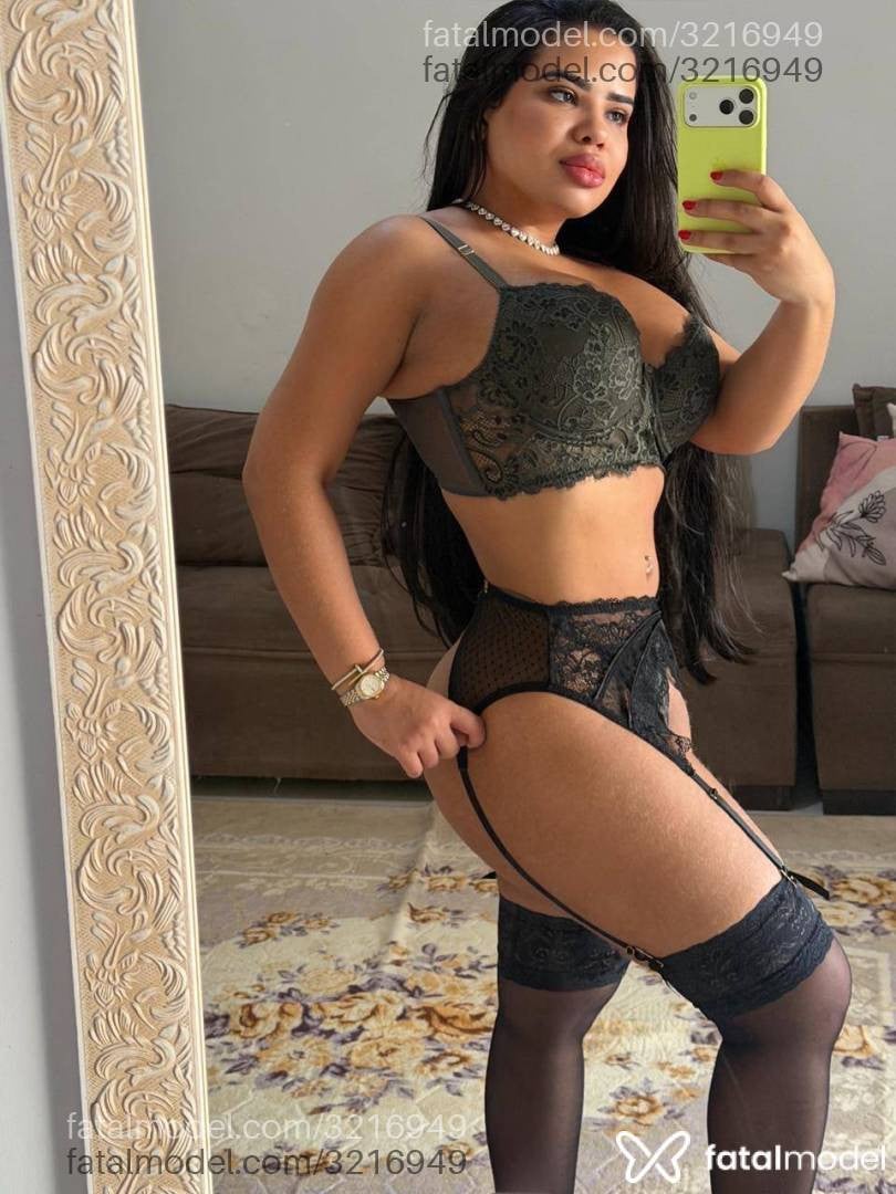 Acompanhante mulher morena (o) de olhos castanhos em Uberlândia - Valentina Melo