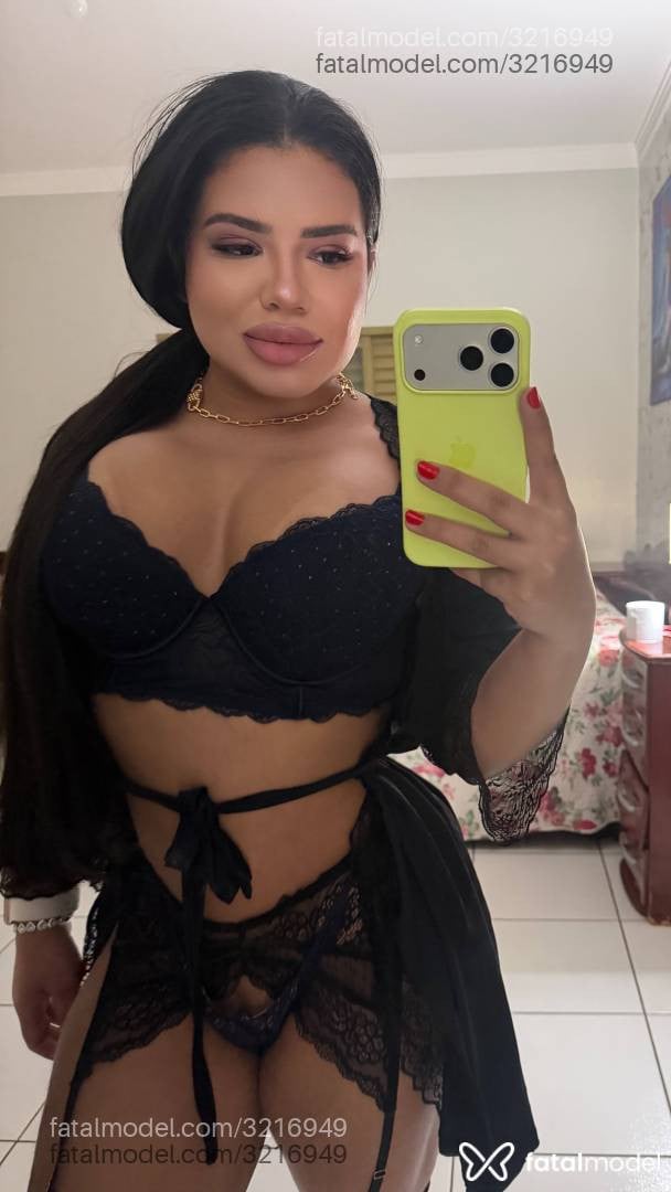 Acompanhante mulher morena (o) de olhos castanhos em Itumbiara - Valentina Melo