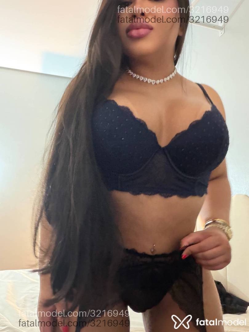 Acompanhante mulher morena (o) de olhos castanhos em Uberlândia - Valentina Melo