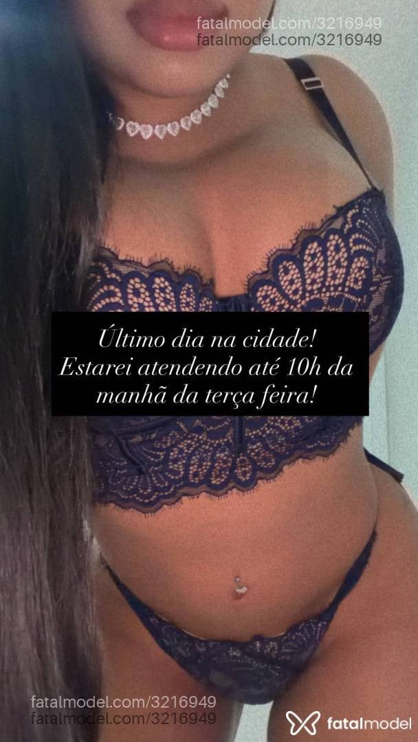 Acompanhante mulher morena (o) de olhos castanhos - Valentina Melo