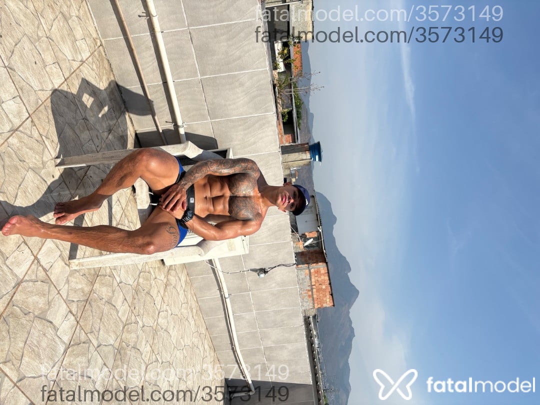 Acompanhante homem com cabelo castanho de olhos castanhos - Welsley Sousajr