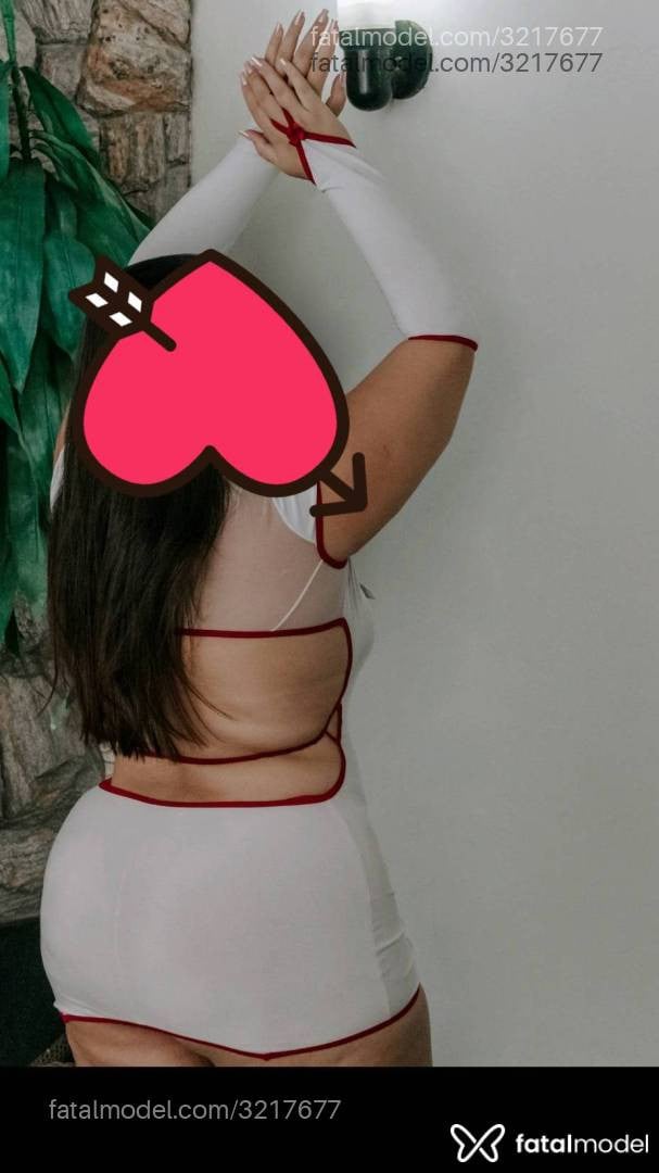 Acompanhante mulher com cabelo castanho de olhos castanhos em Itaúna Acompanhante mulher com cabelo castanho de olhos castanhos em Itaúna - Aninha