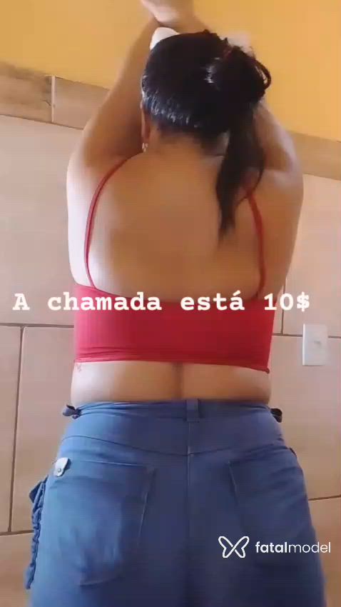 Acompanhante mulher trans com cabelo castanho de olhos castanhos - Kiara Lux