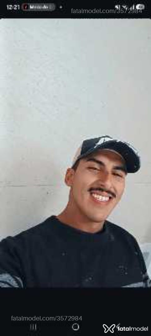 Acompanhante homem morena (o) de olhos pretos - Marcos Acompanhante homem morena (o) de olhos pretos - Marcos