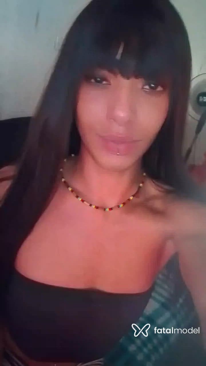 Acompanhante mulher trans morena (o) de olhos castanhos - Kessye Emanuelly Acompanhante mulher trans morena (o) de olhos castanhos - Kessye Emanuelly