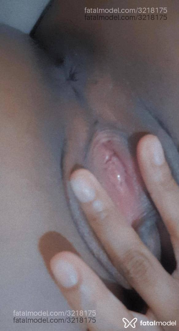 Acompanhante mulher morena (o) de olhos castanhos em Camaçari - Bella