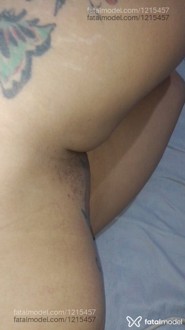 Acompanhante mulher com cabelo castanho de olhos castanhos - Morena Bela Morena