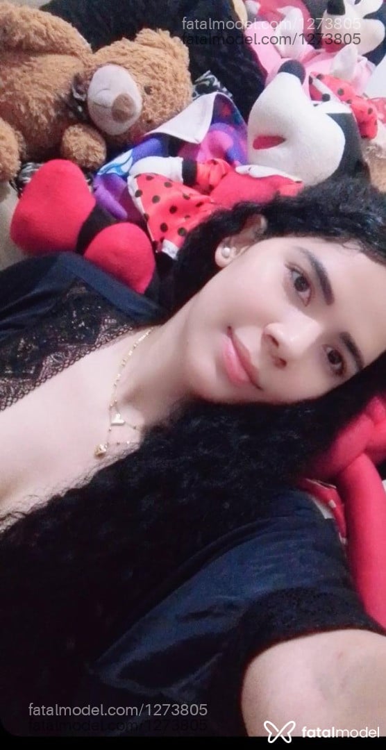 Acompanhante mulher morena (o) de olhos pretos - Ane Cristiane