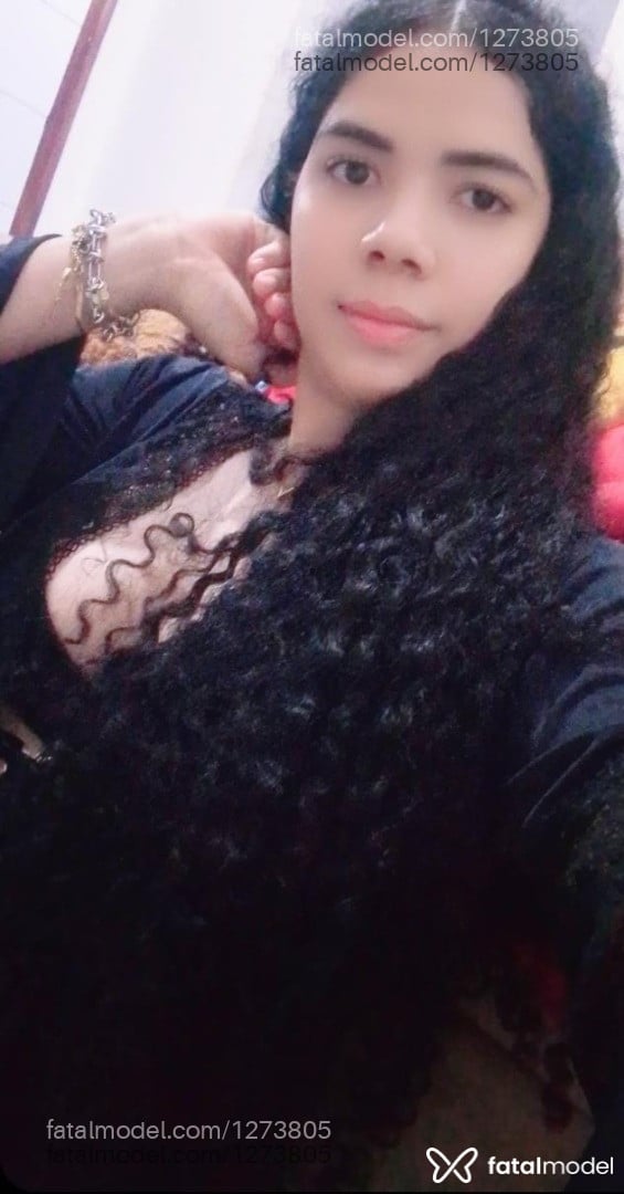 Acompanhante mulher morena (o) de olhos pretos - Ane Cristiane