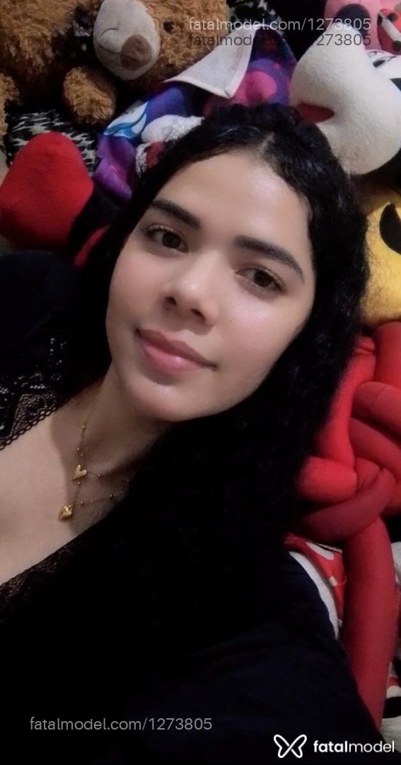 Acompanhante mulher morena (o) de olhos pretos - Ane Cristiane