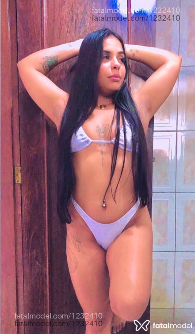 Acompanhante mulher morena (o) de olhos castanhos - Isabela