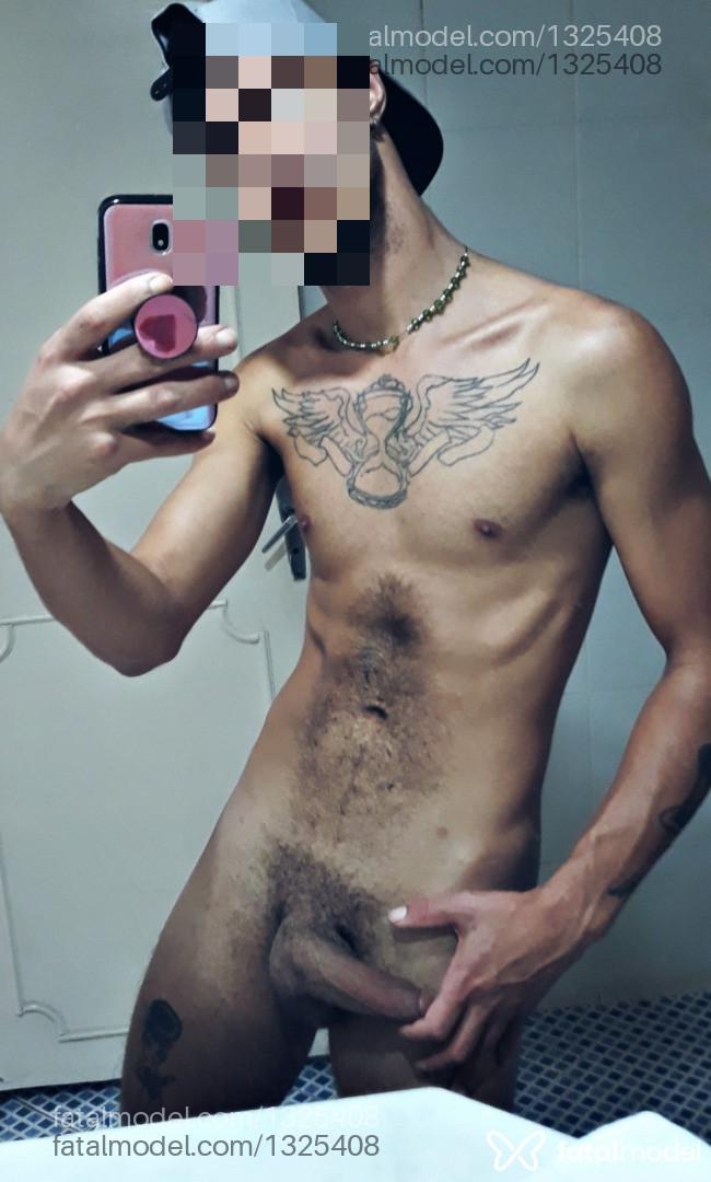 Acompanhante homem morena (o) de olhos castanhos - Rasmos Rodrigues