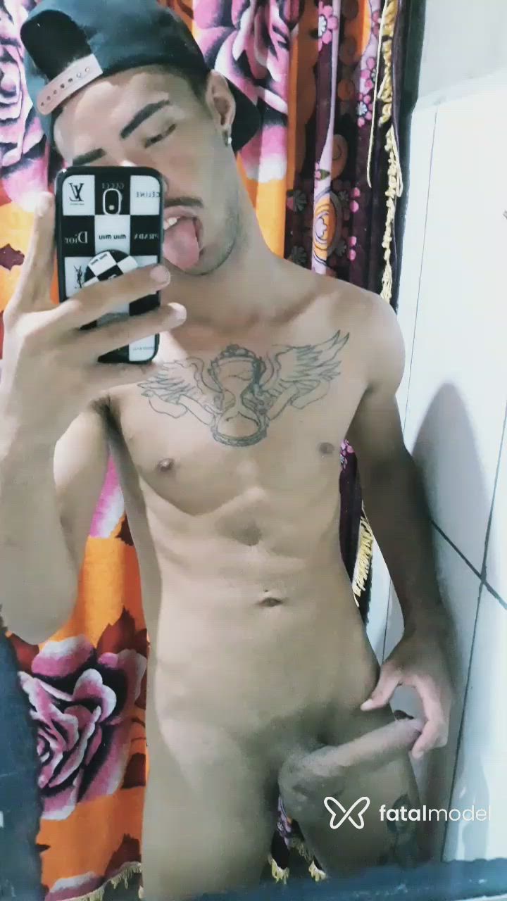Acompanhante homem morena (o) de olhos castanhos - Rasmos Rodrigues