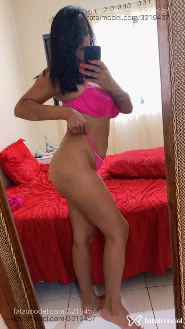 Acompanhante mulher morena (o) de olhos castanhos em Barretos - Nayla Silva
