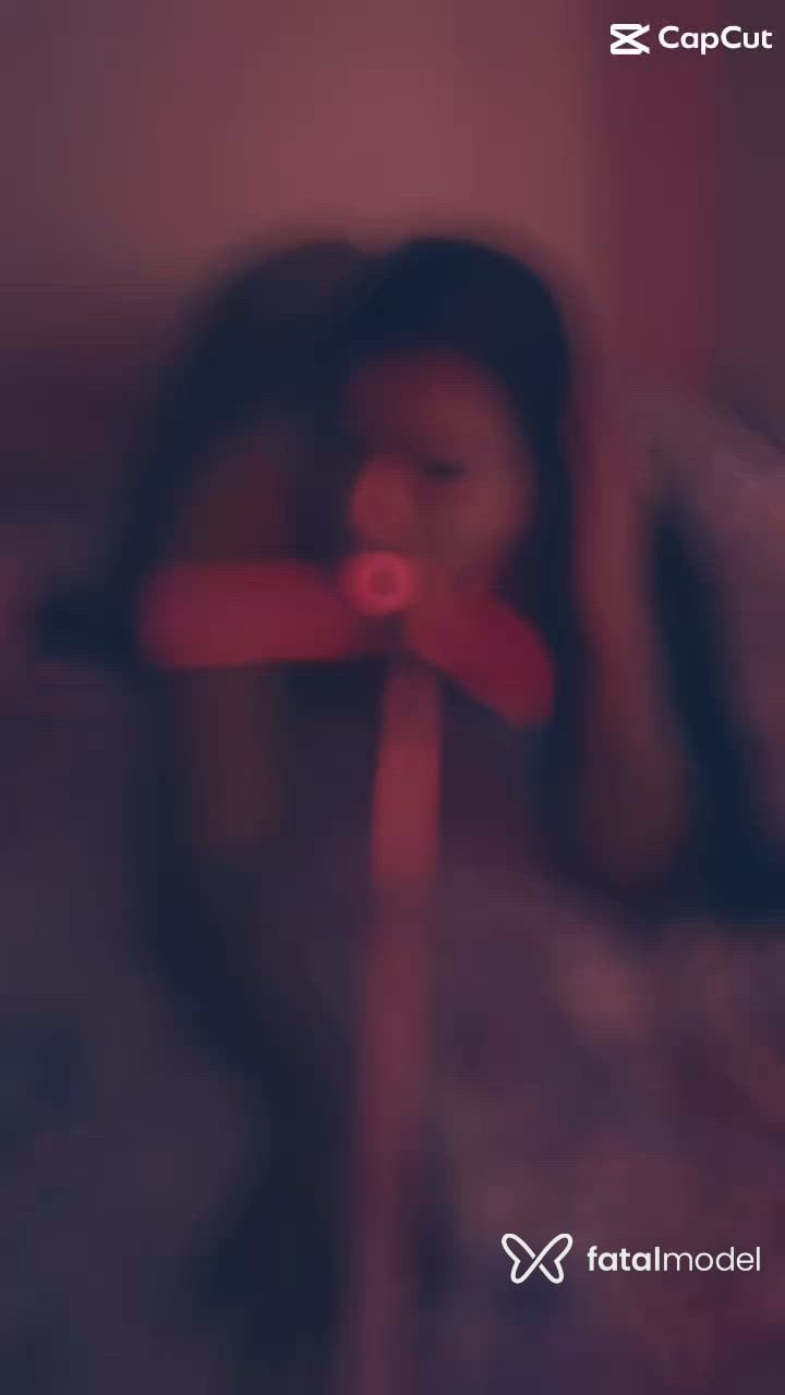 Acompanhante mulher trans morena (o) de olhos castanhos - Isadora