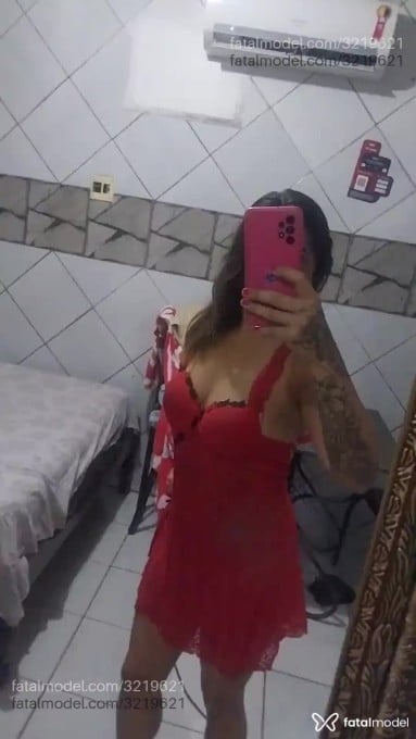 Acompanhante mulher loira (o) de olhos castanhos em Feira de Santana - Marcela