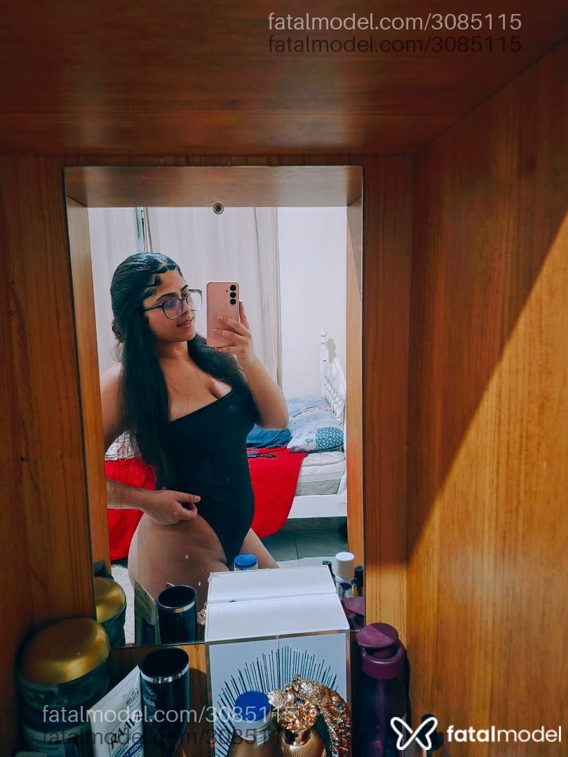 Acompanhante mulher morena (o) de olhos castanhos - Andressabr