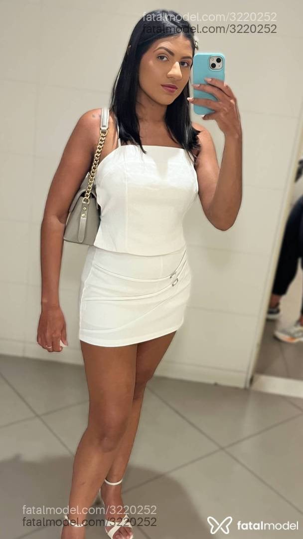 Acompanhante mulher morena (o) de olhos castanhos em São Paulo - Loyanne Lola