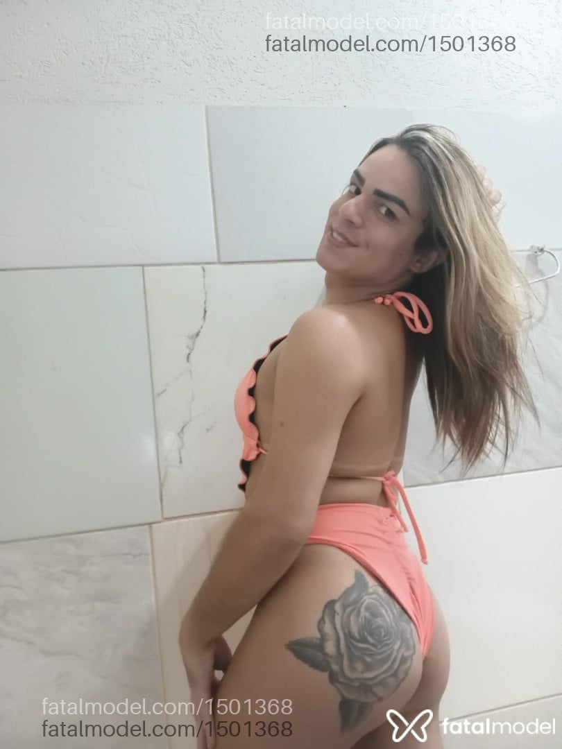 Acompanhante travesti loira (o) de olhos castanhos - Lauane