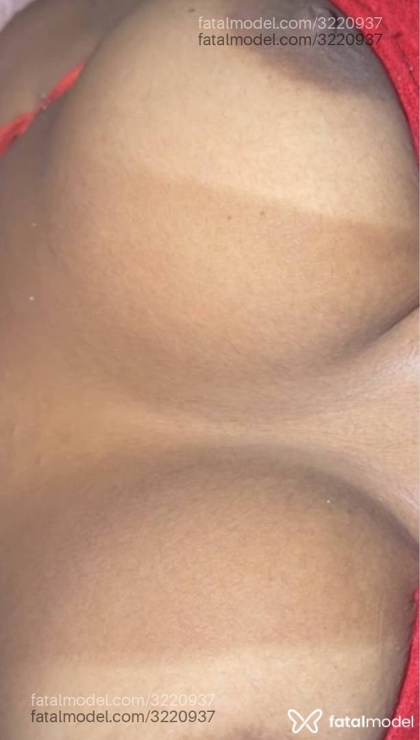 Acompanhante mulher morena (o) de olhos pretos em Feira de Santana Acompanhante mulher morena (o) de olhos pretos em Feira de Santana - Emilly
