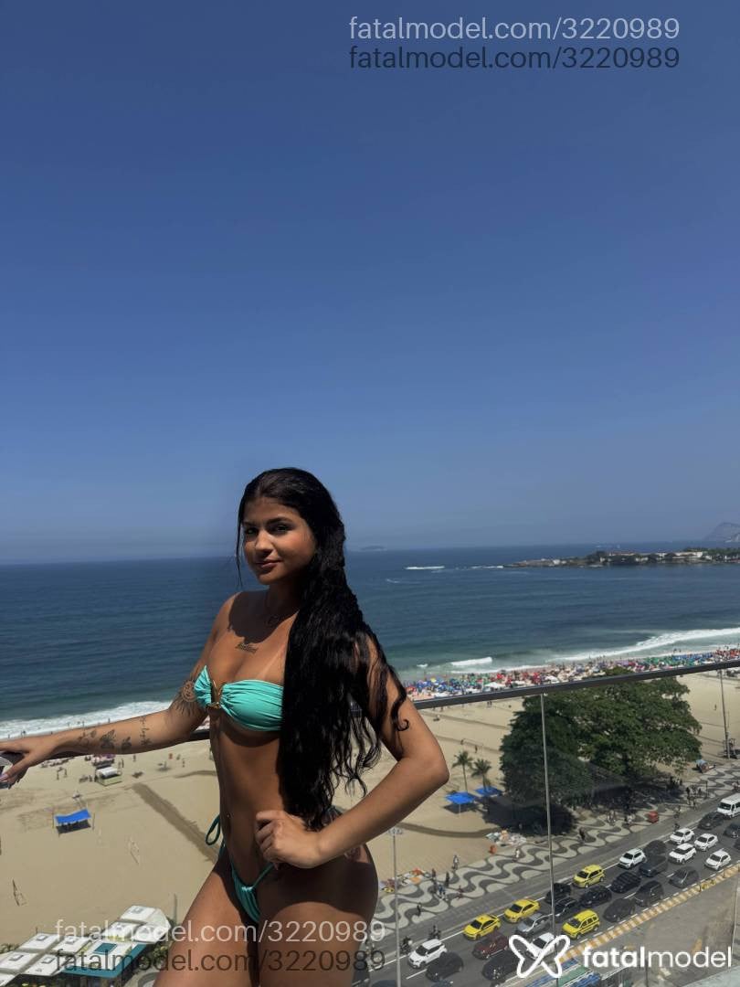 Acompanhante mulher morena (o) de olhos castanhos - Anna Liz