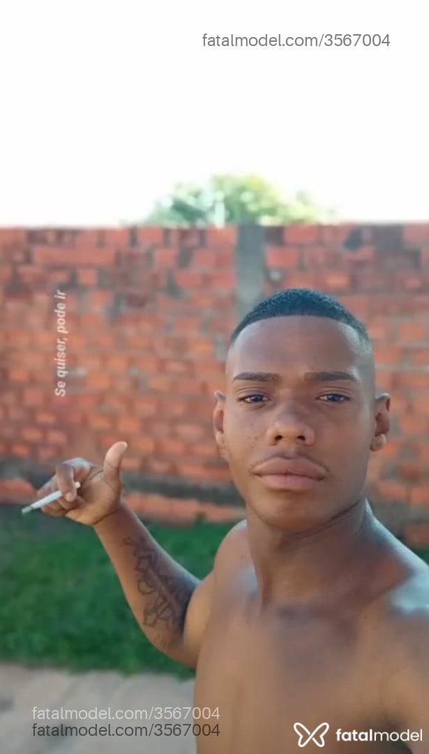 Acompanhante homem morena (o) de olhos castanhos - Maycon