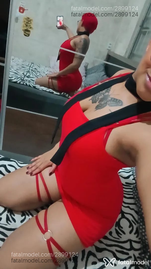 Acompanhante mulher ruiva (o) de olhos castanhos - Luana