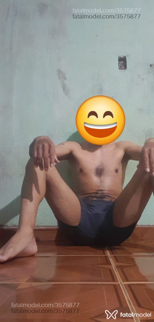 Acompanhante homem morena (o) de olhos castanhos - Mayck Acompanhante homem morena (o) de olhos castanhos - Mayck