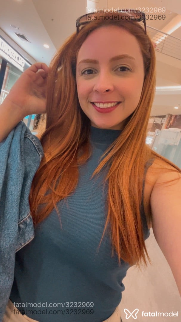 Acompanhante mulher ruiva (o) de olhos castanhos - Alessa