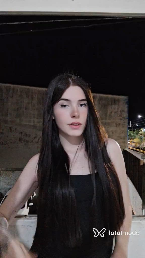 Acompanhante mulher trans morena (o) de olhos azuis - Atena Vesper