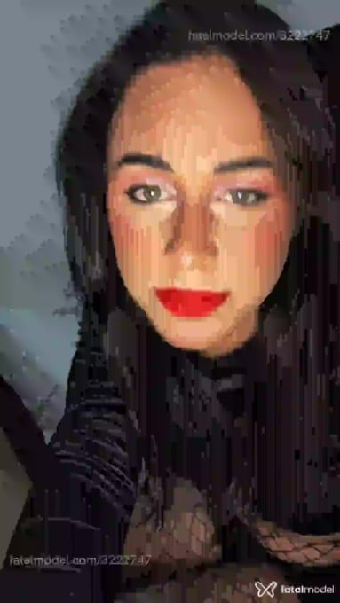 Acompanhante mulher trans morena (o) de olhos verdes em São Paulo - Heloá Silva