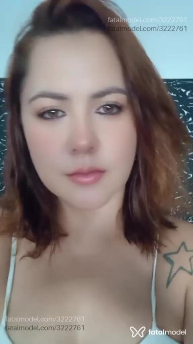 Acompanhante mulher ruiva (o) de olhos mel em Balneário Camboriú - Alana
