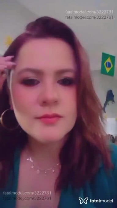 Acompanhante mulher ruiva (o) de olhos mel - Alana Acompanhante mulher ruiva (o) de olhos mel - Alana