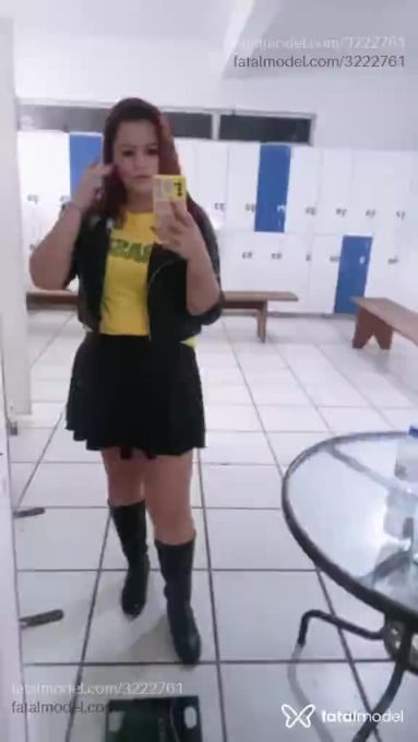 Acompanhante mulher ruiva (o) de olhos mel - Alana Acompanhante mulher ruiva (o) de olhos mel - Alana