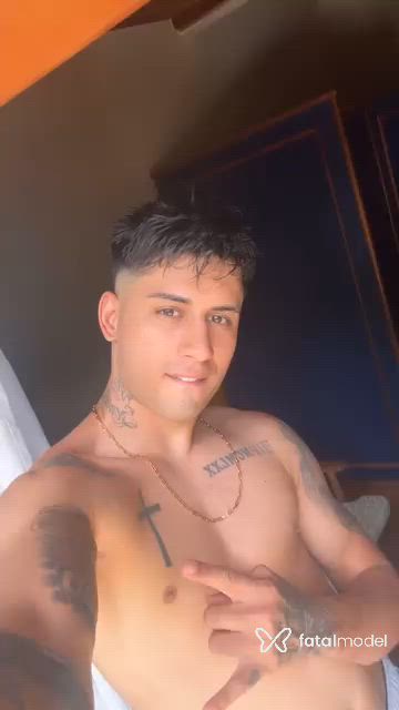 Acompanhante homem morena (o) de olhos castanhos - Tayrone