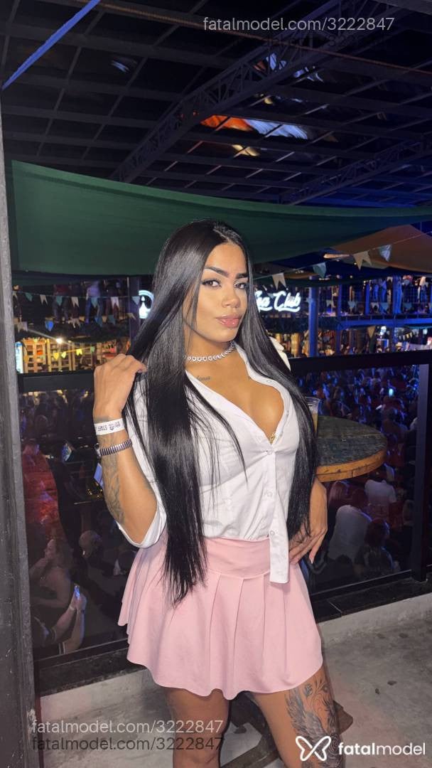 Acompanhante mulher morena (o) de olhos castanhos - Michelly