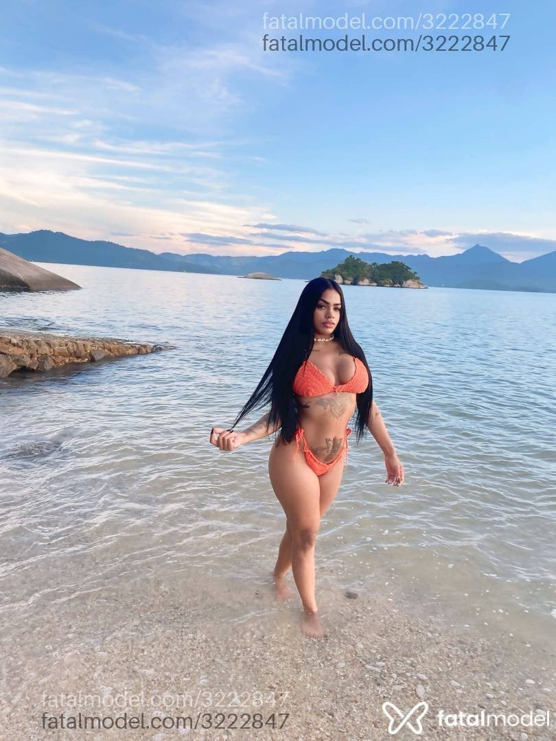 Acompanhante mulher morena (o) de olhos castanhos em Paraty Acompanhante mulher morena (o) de olhos castanhos em Paraty - Michelly