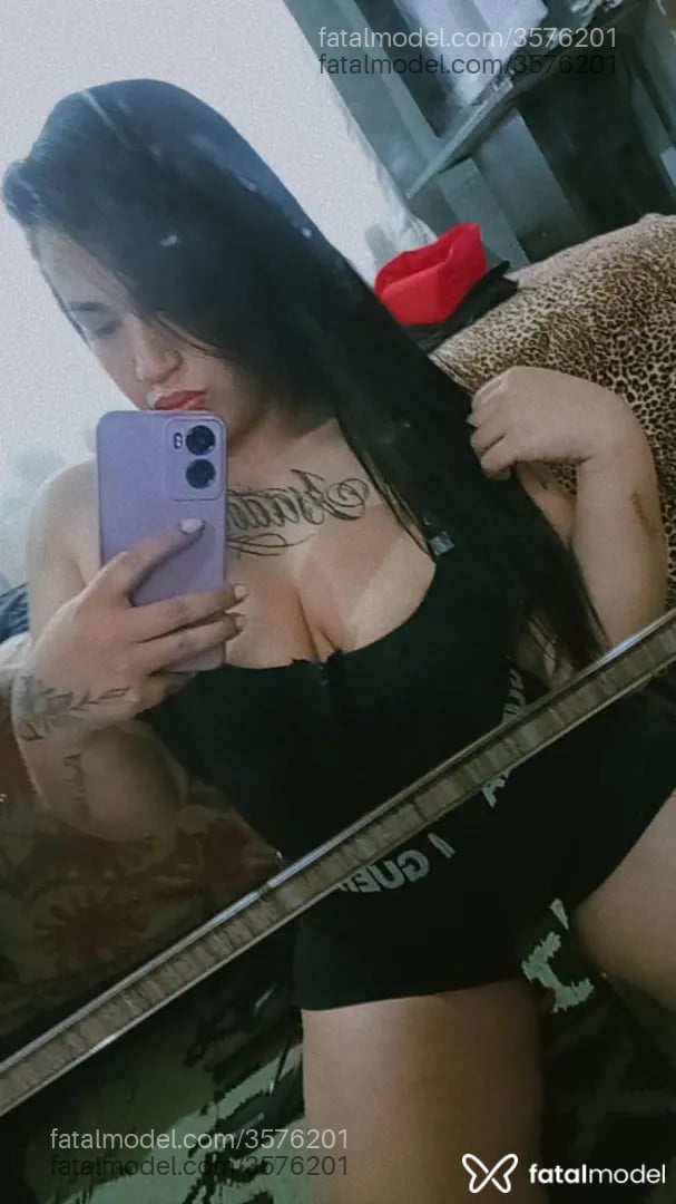 Acompanhante mulher morena (o) de olhos castanhos - Renata