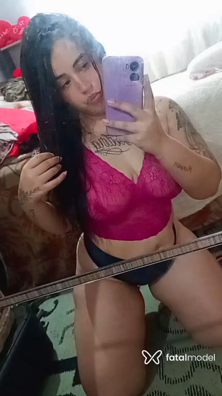 Acompanhante mulher morena (o) de olhos castanhos - Renata