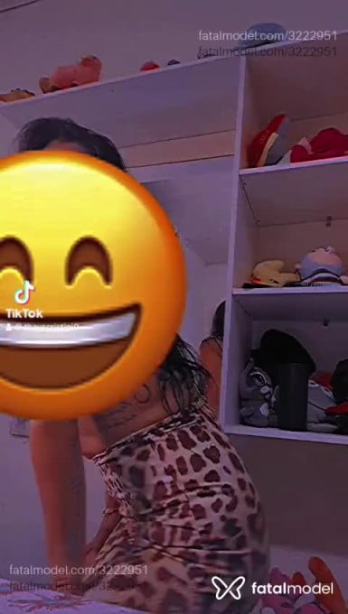 Acompanhante mulher morena (o) de olhos castanhos em Porto Velho - Antonella