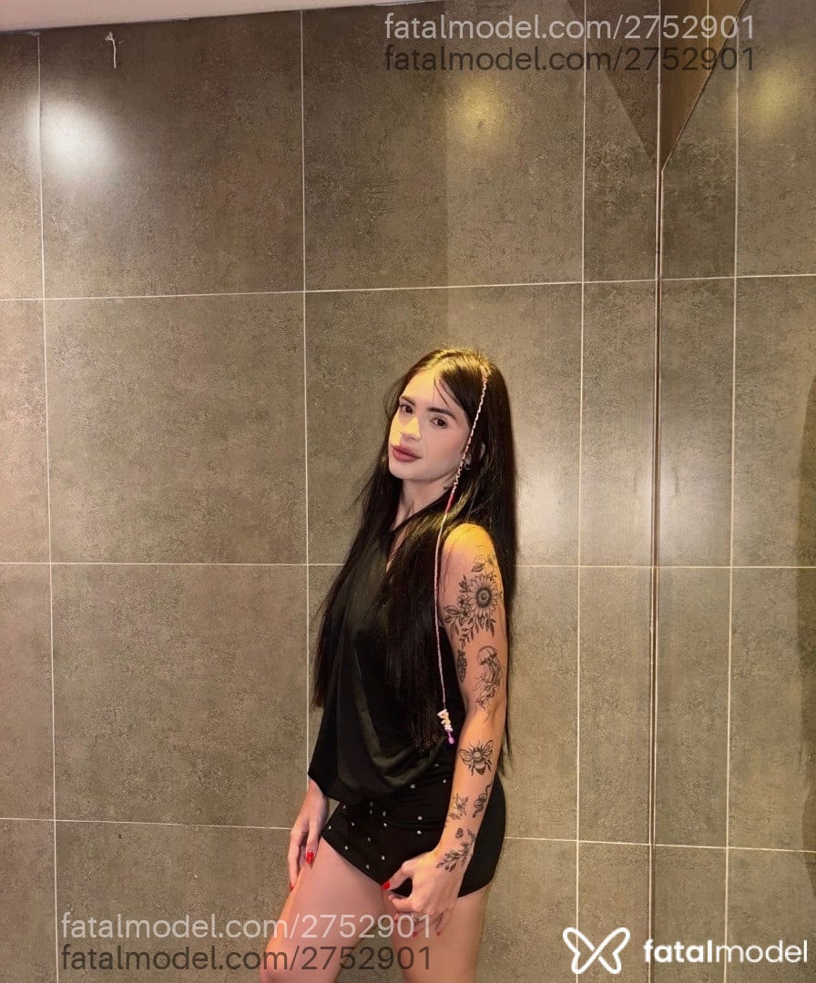 Acompanhante mulher morena (o) de olhos castanhos - Laura Brasilio