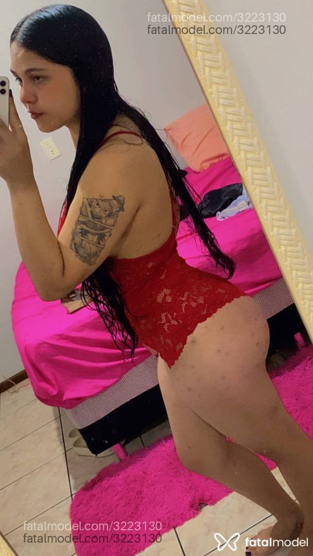 Acompanhante mulher morena (o) de olhos castanhos - Juh