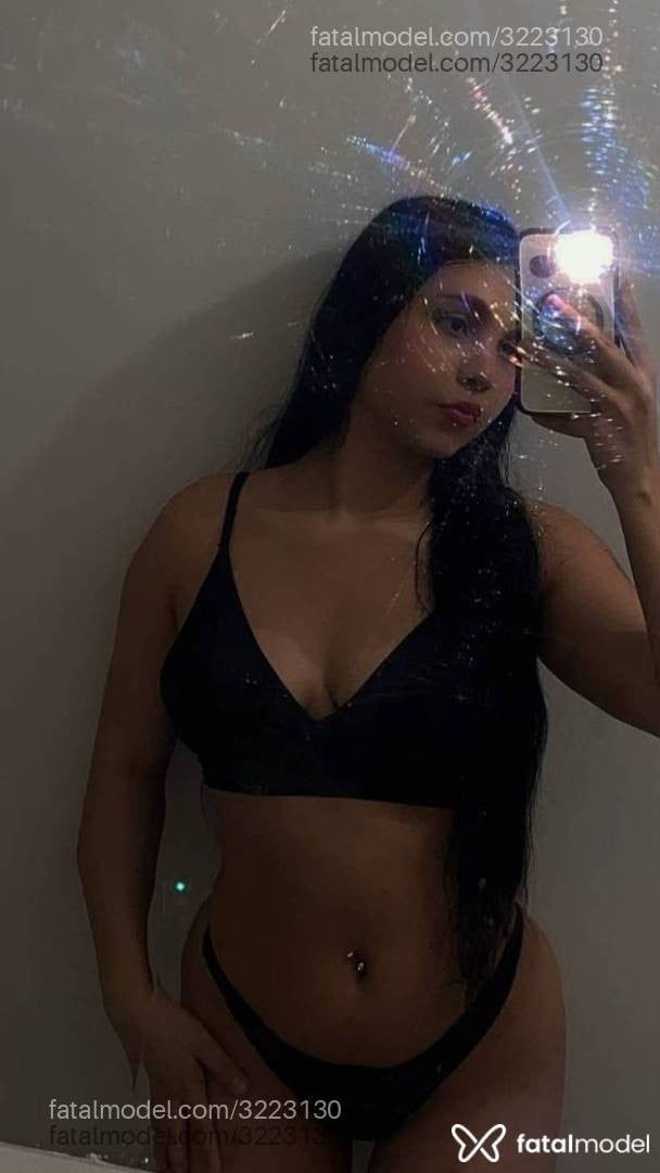Acompanhante mulher morena (o) de olhos castanhos - Juh